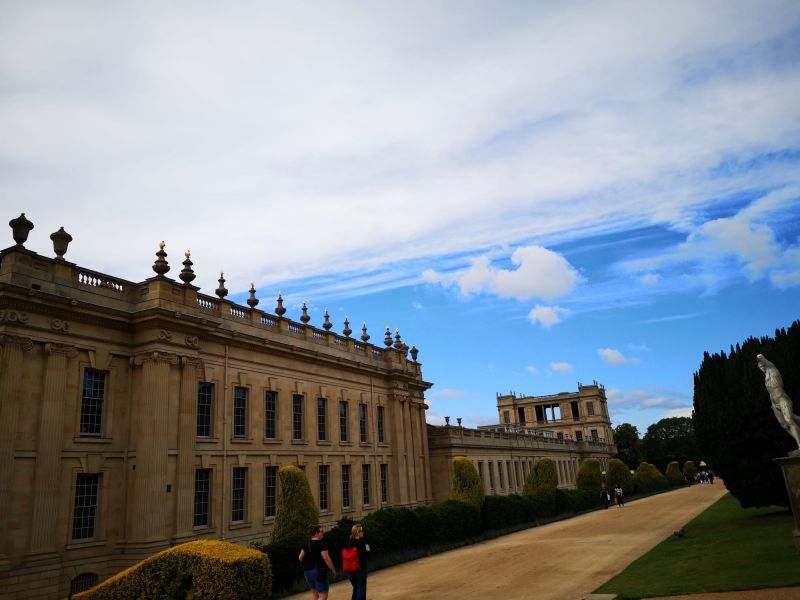 阿斯顿大学节日期间服务安排与2026年春季入学提醒